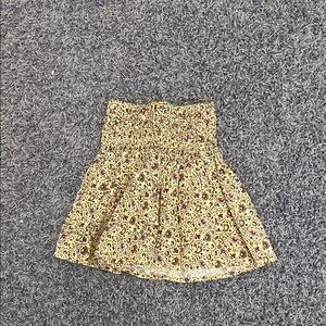 Zara kids Shirred Waist Mini Skirt size 8